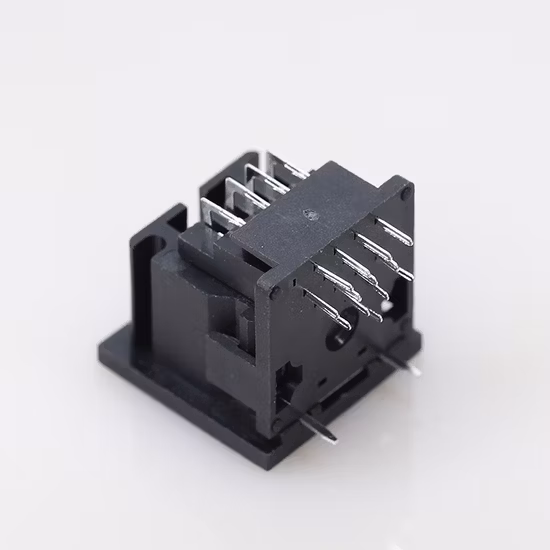 8-poliger Mini-MIDI-Stereo-DIN-Klinkenstecker (DS
